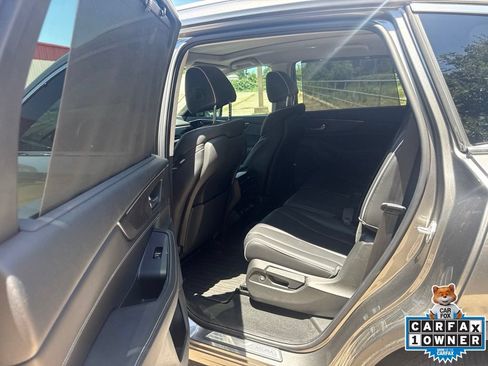 Used 2024 Acura MDX SH-AWD w/ Advance Package image 25