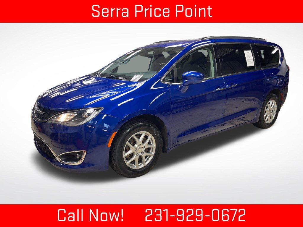 Used 2020 Chrysler Pacifica Touring w/ Cold Weather Group FWD 360° Tour
