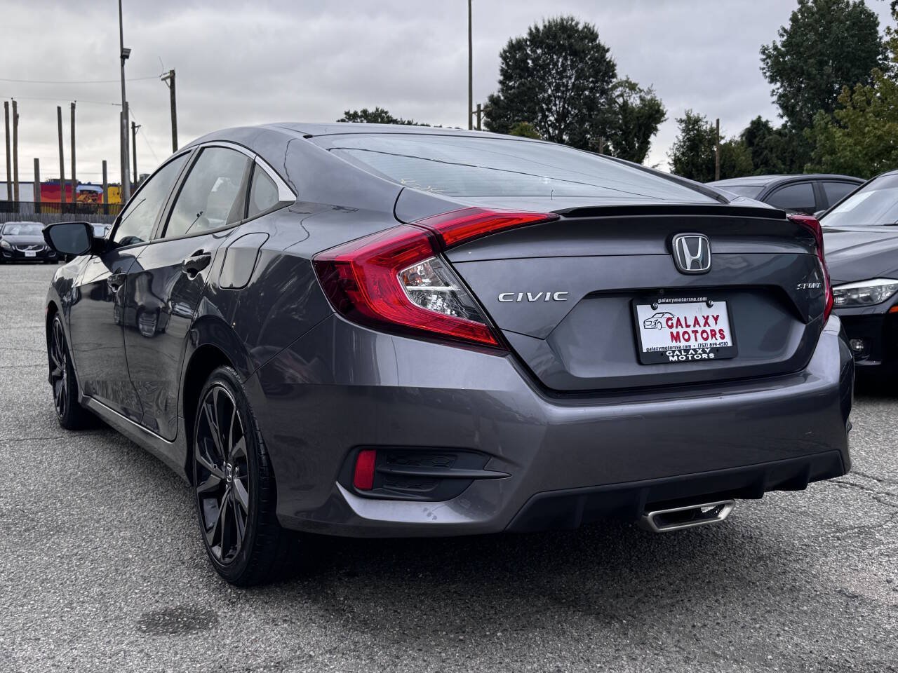 Used 2021 Honda Civic Sport image 3
