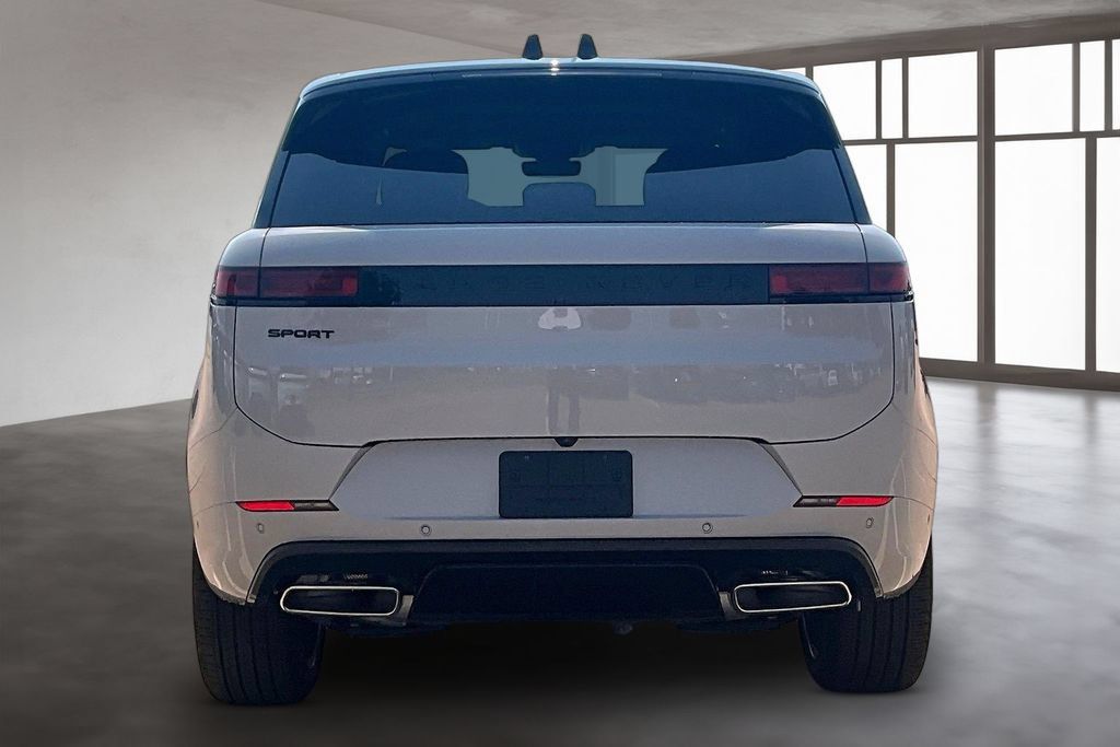 New 2026 Land Rover Range Rover Sport Dynamic SE AWD/4WD image 4