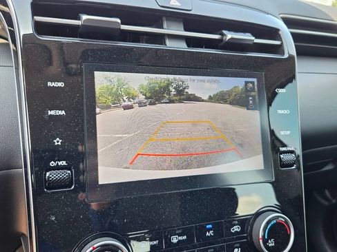 Certified 2024 Hyundai Tucson SE FWD image 13
