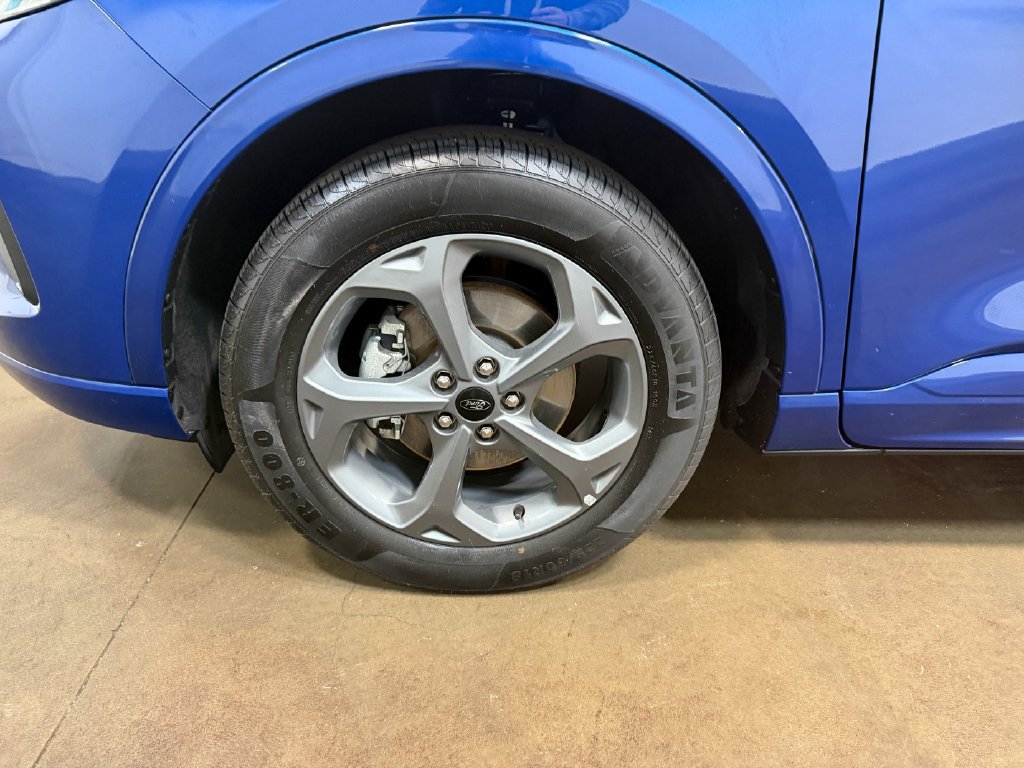 Used 2023 Ford Escape ST-Line AWD/4WD image 86