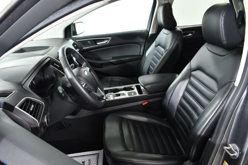 Used 2023 Ford Edge SEL w/ Convenience Package AWD/4WD image 6