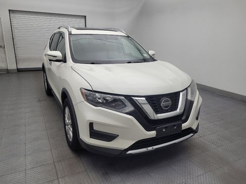 Used 2018 Nissan Rogue SV w/ Sun & Sound Touring Package FWD image 14