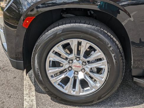 Used 2024 GMC Yukon Denali image 71