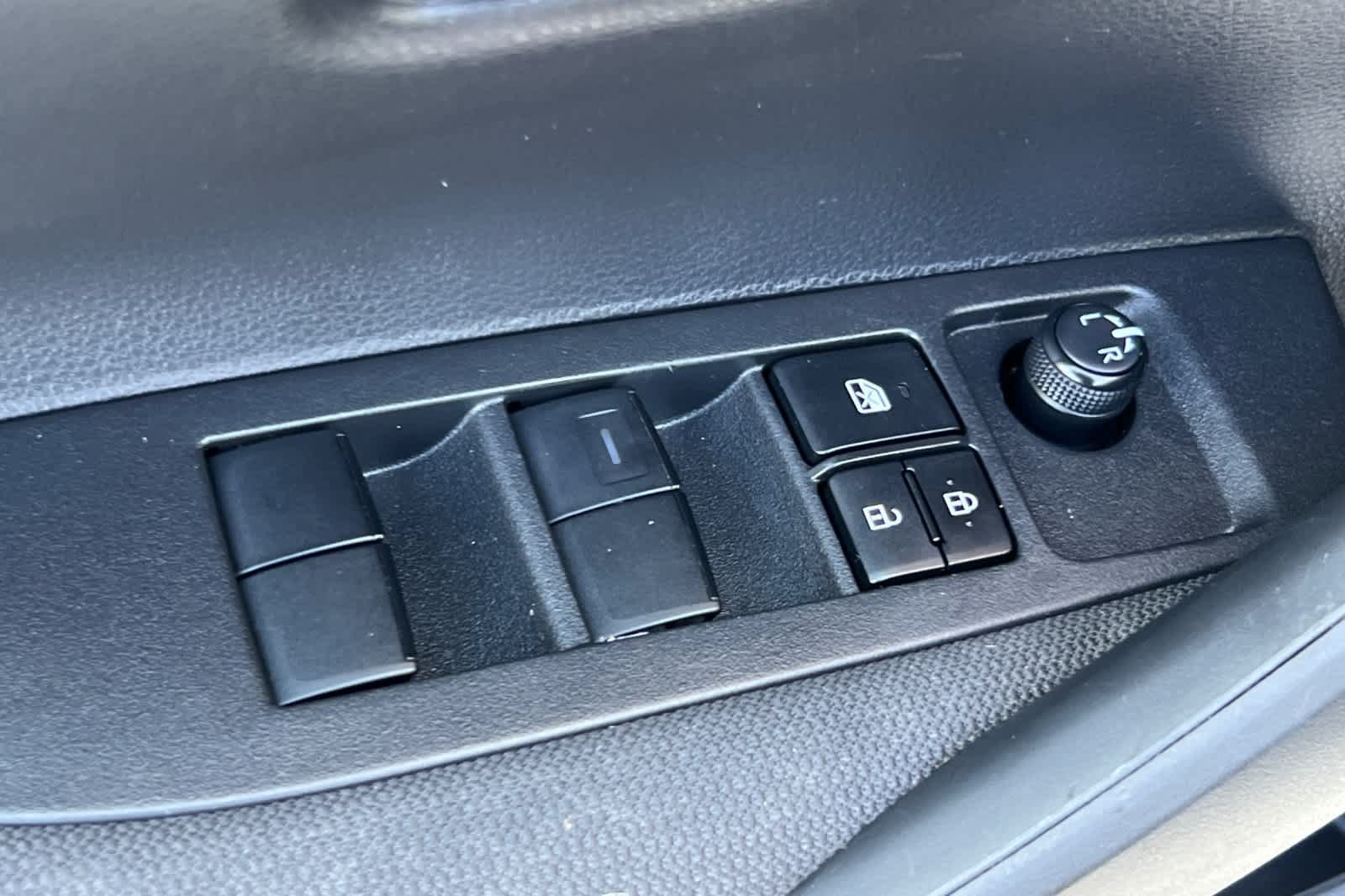 Certified 2022 Toyota Corolla LE FWD image 13