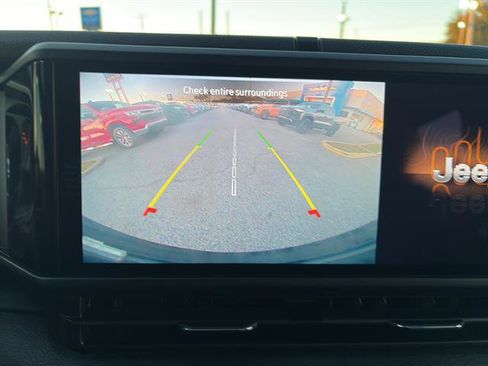 Used 2024 Jeep Wrangler Sport image 18