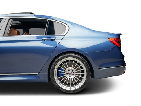 Used 2018 BMW ALPINA B7 xDrive AWD/4WD image 28