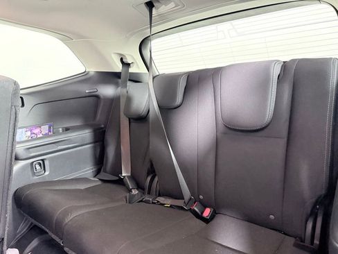 Used 2024 Subaru Ascent Premium image 22