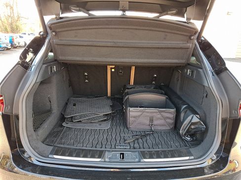 Used 2022 Jaguar F-PACE S image 29