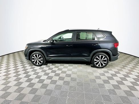 Used 2022 Volkswagen Taos SE image 6