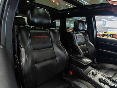 Used 2020 Jeep Grand Cherokee Trailhawk w/ Trailhawk Luxury Group image 13