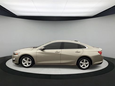 Used 2022 Chevrolet Malibu LS image 5