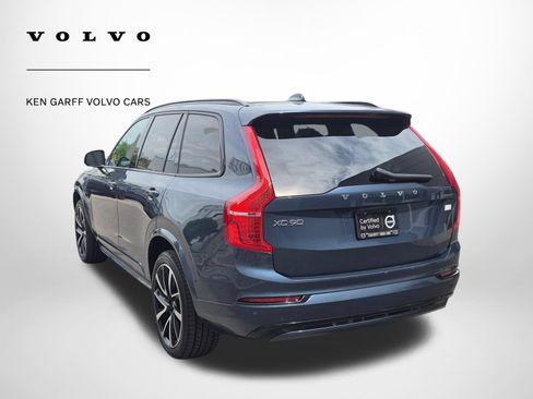 Used 2023 Volvo XC90 T8 Ultimate AWD/4WD image 5