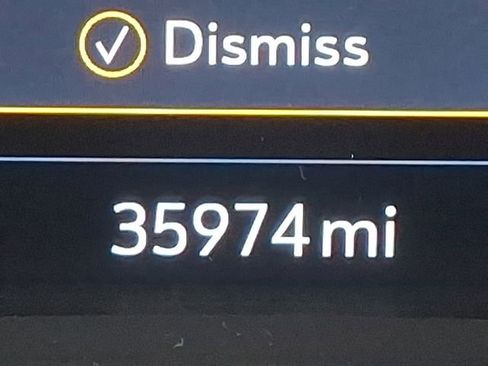 Certified 2022 Buick Envision Avenir w/ Technology Package II image 22