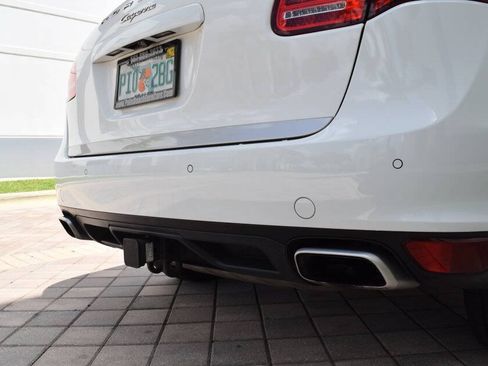 Used 2014 Porsche Cayenne Diesel Platinum Edition AWD/4WD image 21