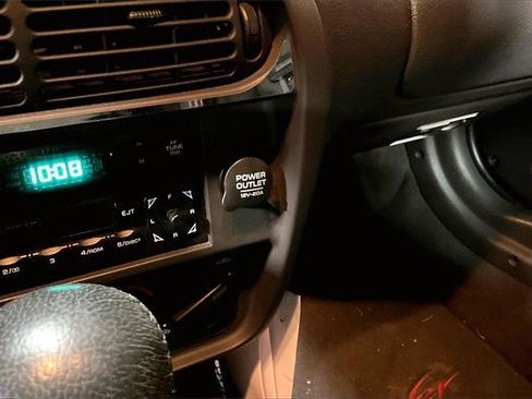 Used 1999 Plymouth Prowler Base image 23