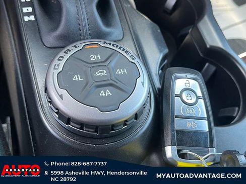 Used 2022 Ford Bronco Outer Banks AWD/4WD image 19