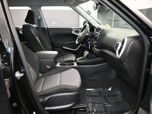 Used 2023 Kia Soul LX w/ Option Group 015 image 37