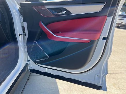 New 2025 Jaguar F-PACE R-Dynamic S image 14