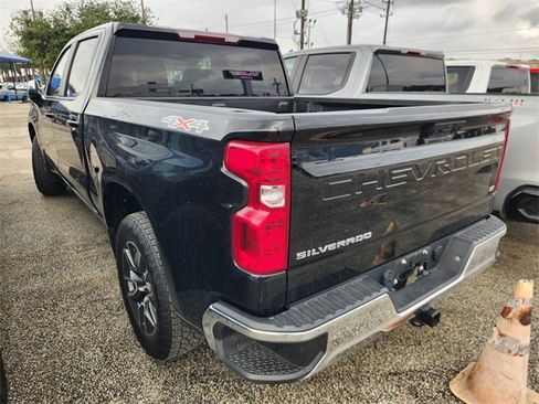 Used 2023 Chevrolet Silverado 1500 LT image 4