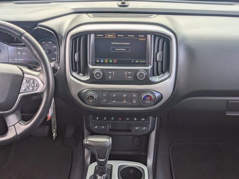 Used 2021 Chevrolet Colorado ZR2 image 17