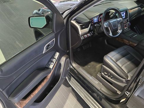 Used 2015 GMC Yukon Denali image 21