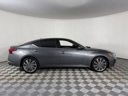 Used 2025 Nissan Altima 2.5 SL image 6