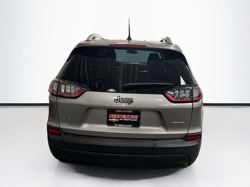 Used 2020 Jeep Cherokee Latitude Plus w/ Cold Weather Group image 7