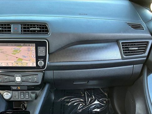 Used 2022 Nissan Leaf SL Plus image 25