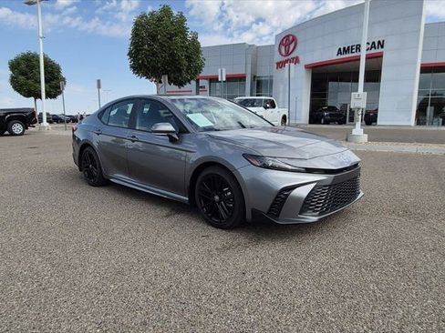 Certified 2025 Toyota Camry SE FWD image 7