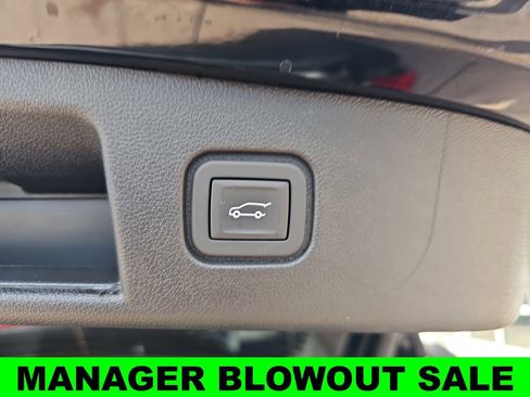 New 2024 Chevrolet Blazer EV LT AWD/4WD image 13