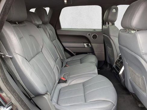 Used 2014 Land Rover Range Rover Sport HSE image 23