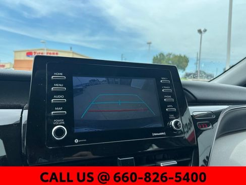 Used 2022 Toyota Camry LE AWD/4WD image 13