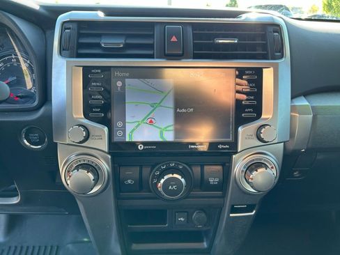 Used 2020 Toyota 4Runner SR5 Premium AWD/4WD image 20