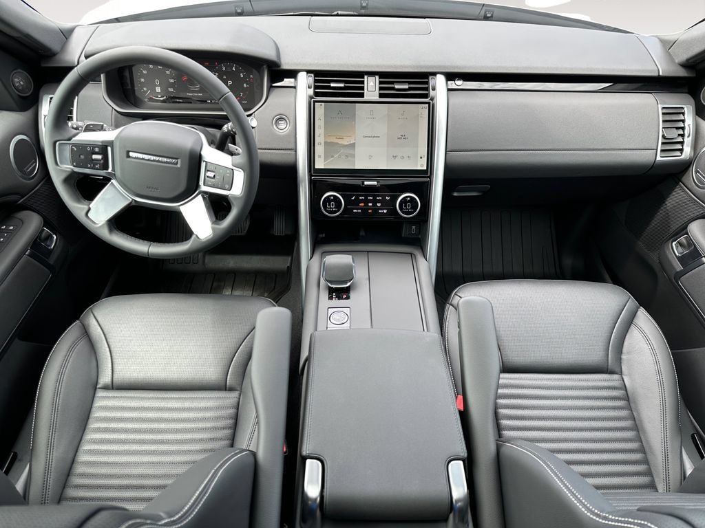 Used 2026 Land Rover Discovery S AWD/4WD image 10