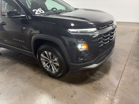 Used 2026 Chevrolet Equinox LT AWD/4WD image 33