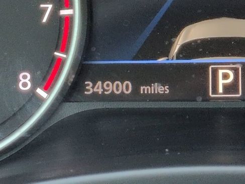 Certified 2023 Nissan Sentra SV FWD image 24