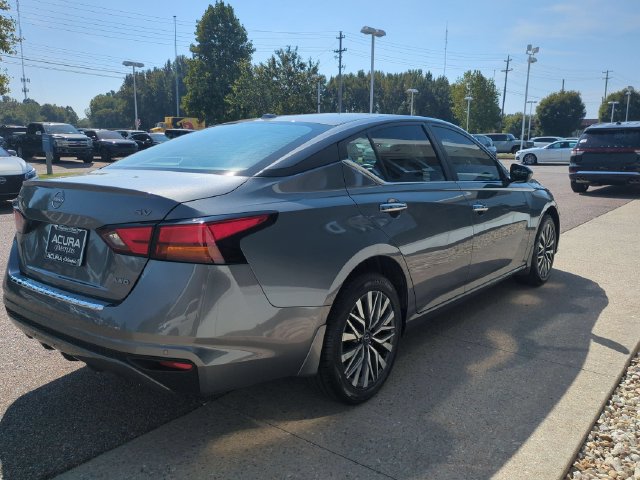 Used 2023 Nissan Altima 2.5 SV AWD/4WD image 8