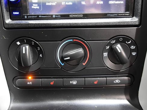 Used 2009 Ford Mustang GT RWD image 27