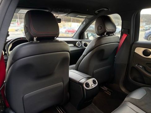 Used 2022 Mercedes-Benz GLC 43 AMG 4MATIC image 23