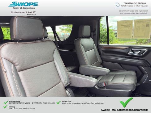 Used 2023 Chevrolet Suburban High Country AWD/4WD image 15