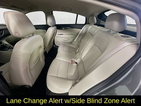 Used 2019 Buick Regal Essence w/ Driver Confidence Package I AWD/4WD image 32