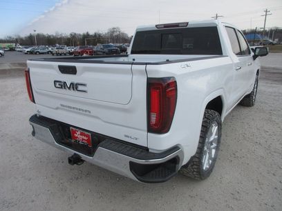 New 2026 GMC Sierra 1500 SLT w/ SLT Convenience Package