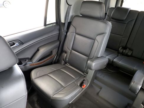 Used 2019 Chevrolet Tahoe LT RWD image 23