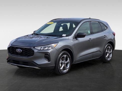 Used 2025 Ford Escape ST-Line FWD image 9