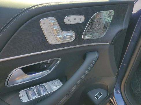 New 2026 Mercedes-Benz GLE 53 AMG 4MATIC Coupe image 17