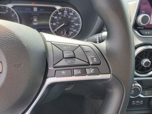 New 2025 Nissan Sentra SV w/ Trunk Package image 15