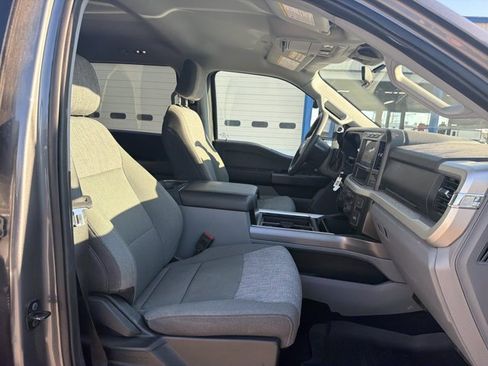 Used 2024 Ford F250 XLT w/ FX4 Off-Road Package AWD/4WD image 23