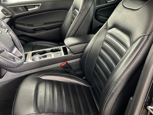 Used 2024 Ford Edge SEL image 12